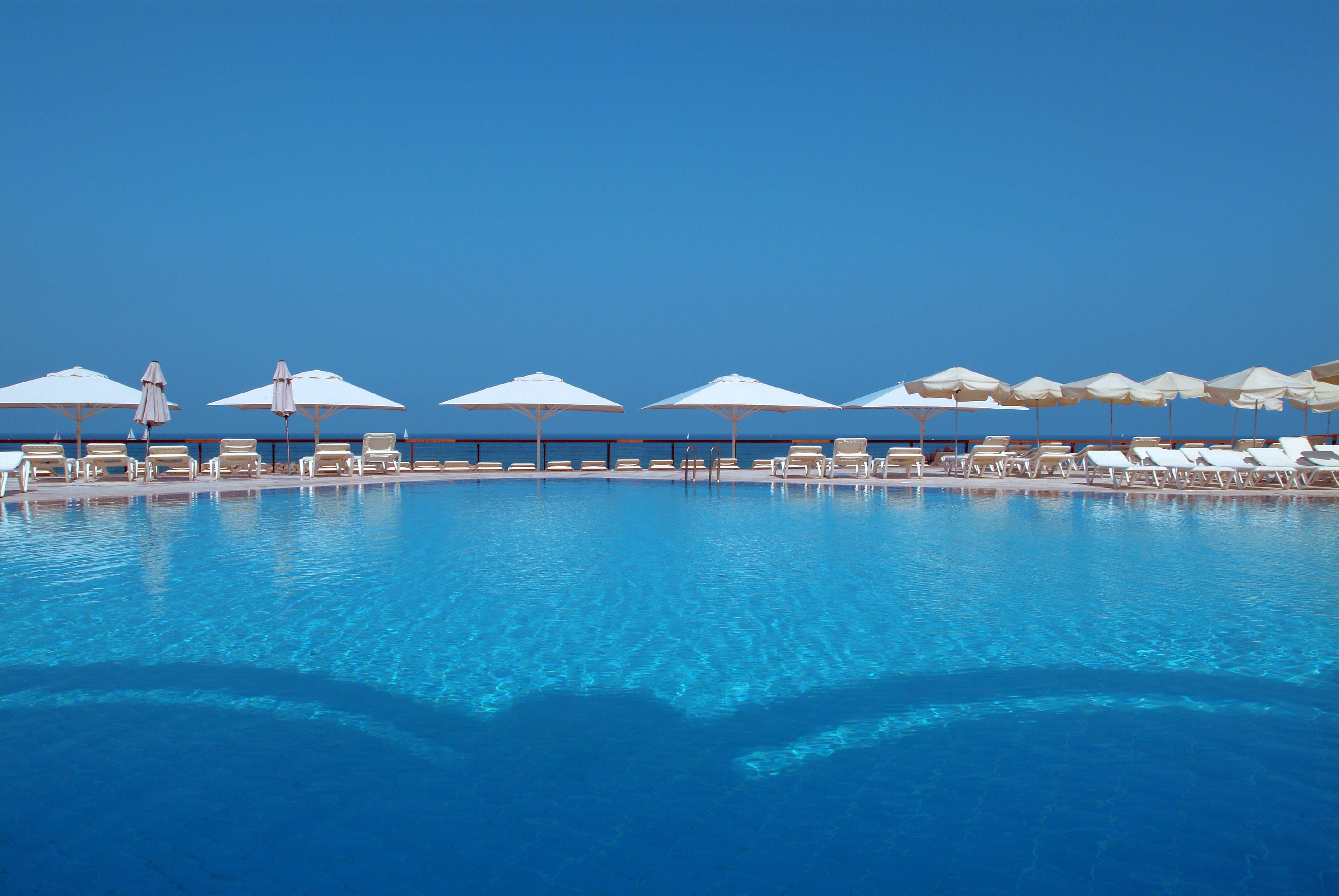 Daniel Herzliya Hotel Exterior photo The pool at the resort