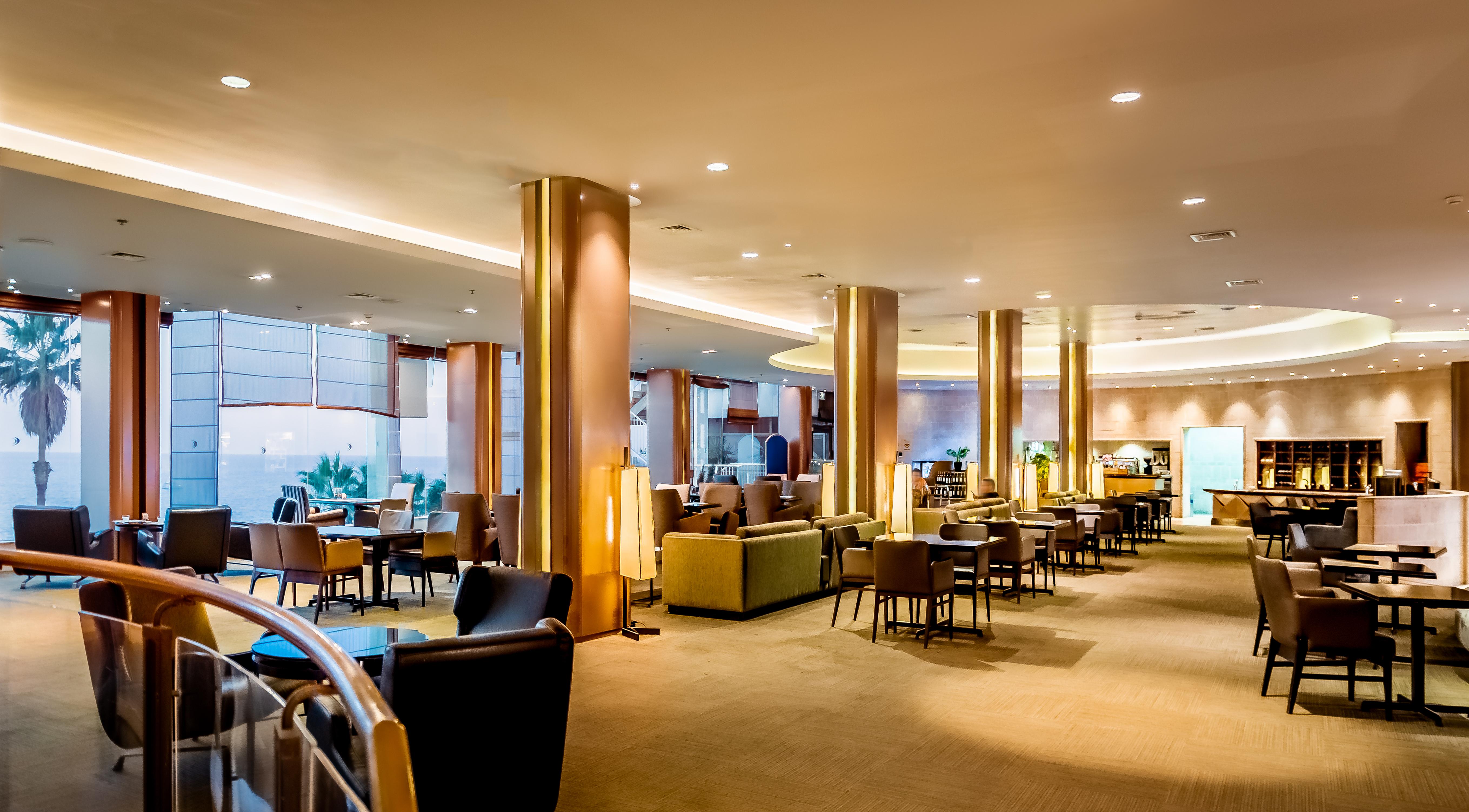 Daniel Herzliya Hotel Exterior photo The lounge at the airport