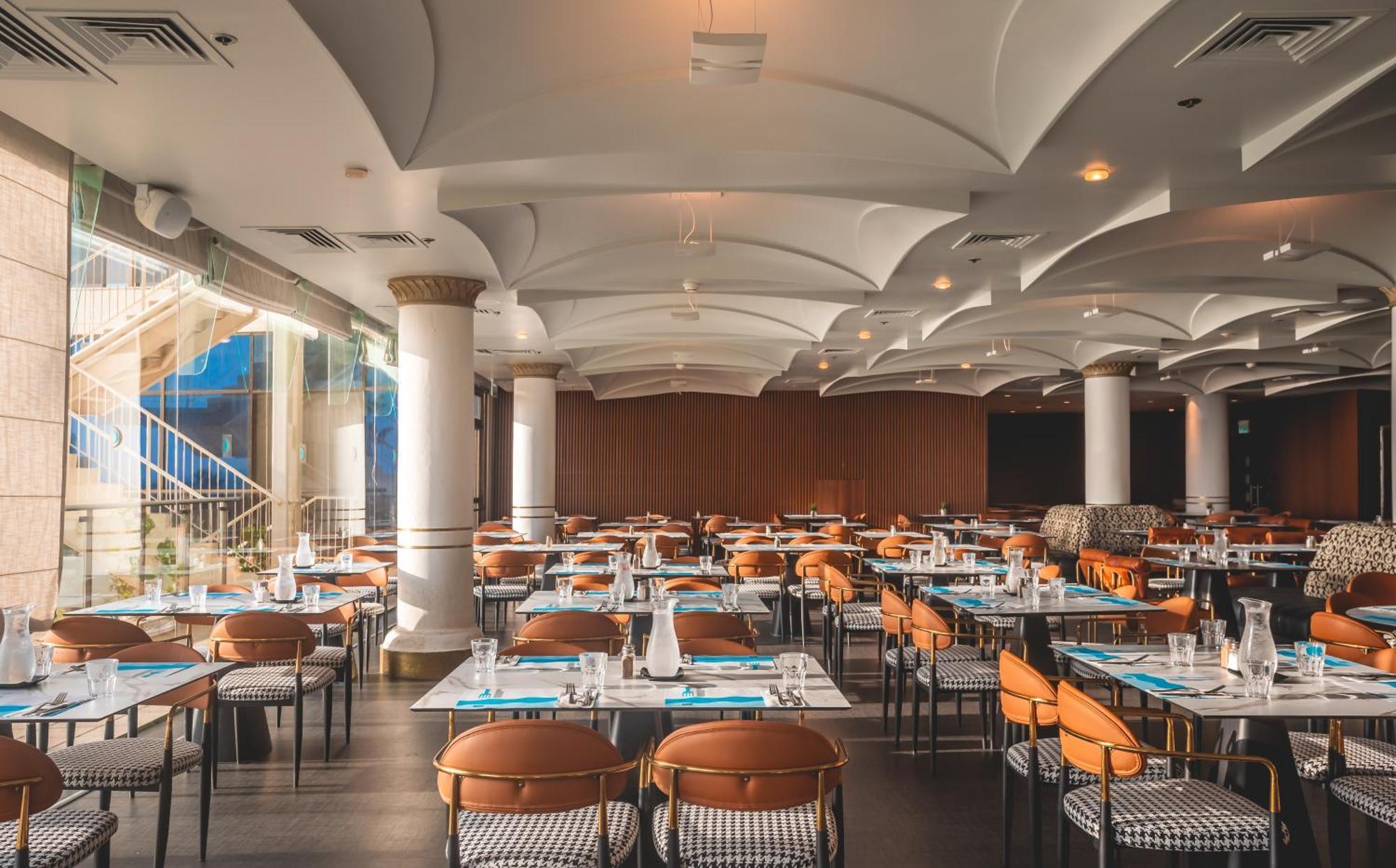 Daniel Herzliya Hotel Exterior photo The interior of the restaurant
